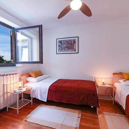 Apartman Villa Marina Rakalj Екстериор снимка
